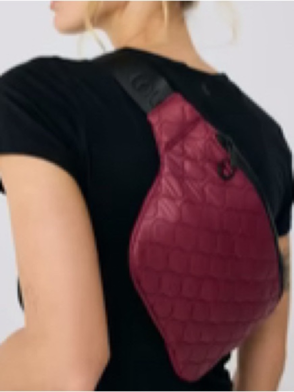 NWT Lole Taylor 3l Quilted Belt Bag Burgundy Black